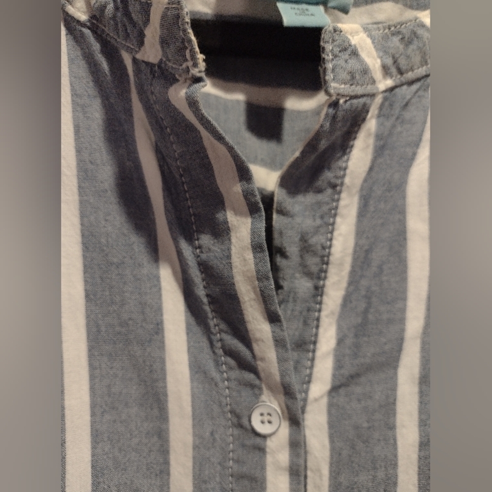 C&C California blue and white striped button down tank top size large NWOT - Picture 3 of 4